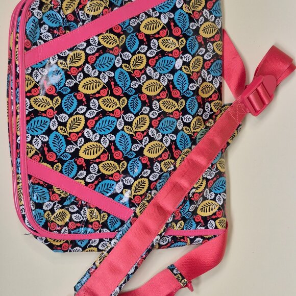 Vera Bradley Frill Messenger Bag Happy Snails Pink Leaf Vinyl - Picture 9 of 10